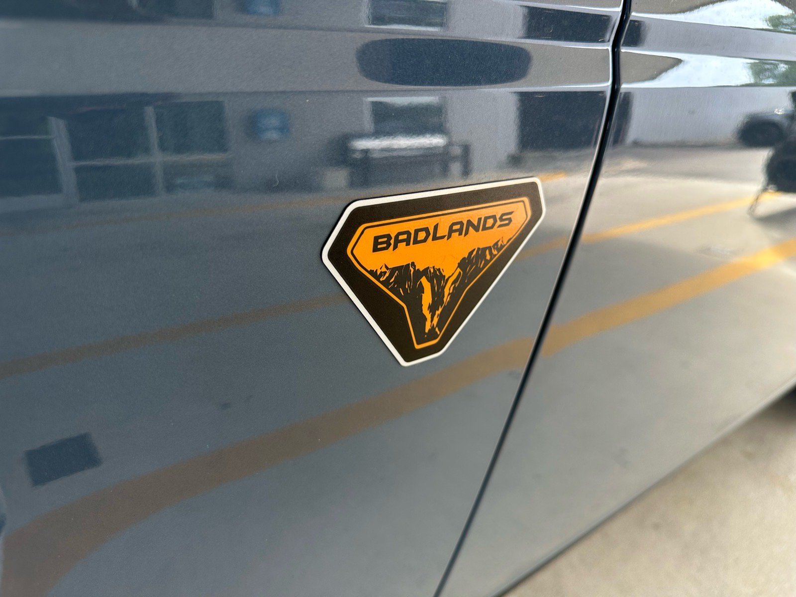 Certified 2025 Ford Bronco Badlands AWD/4WD image 5