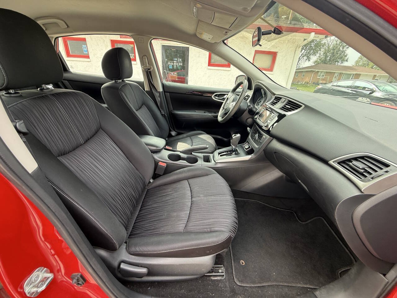 Used 2018 Nissan Sentra SV FWD image 14