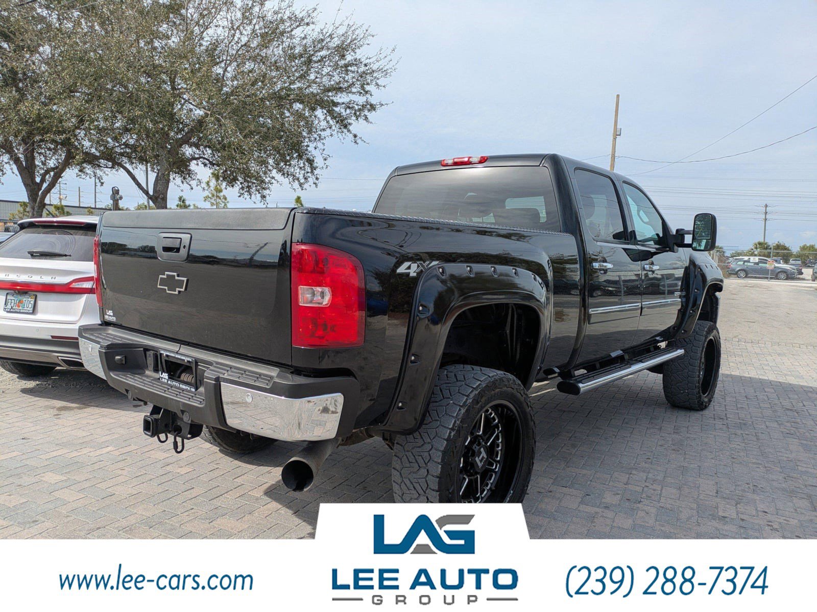 Used 2013 Chevrolet Silverado 2500 LT w/ Custom Sport Truck Package image 3