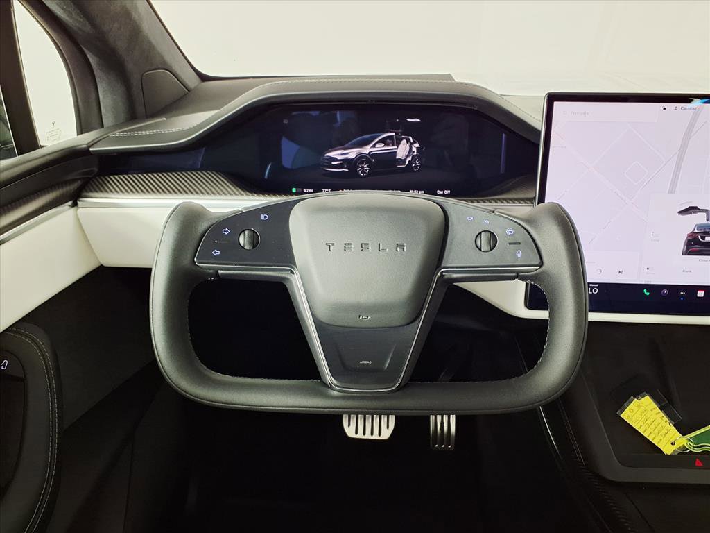 Used 2022 Tesla Model X Plaid image 16