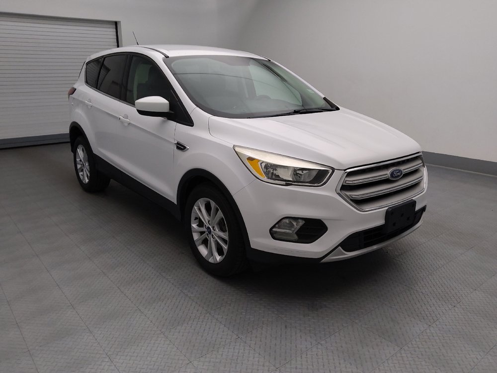 Used 2019 Ford Escape SE FWD image 13
