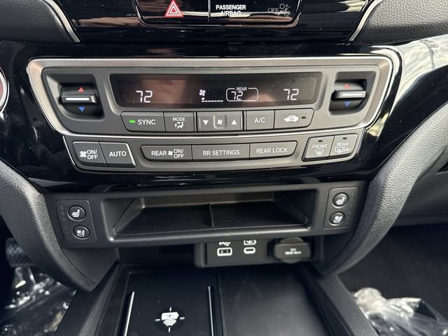 New 2026 Honda Ridgeline Black Edition image 18