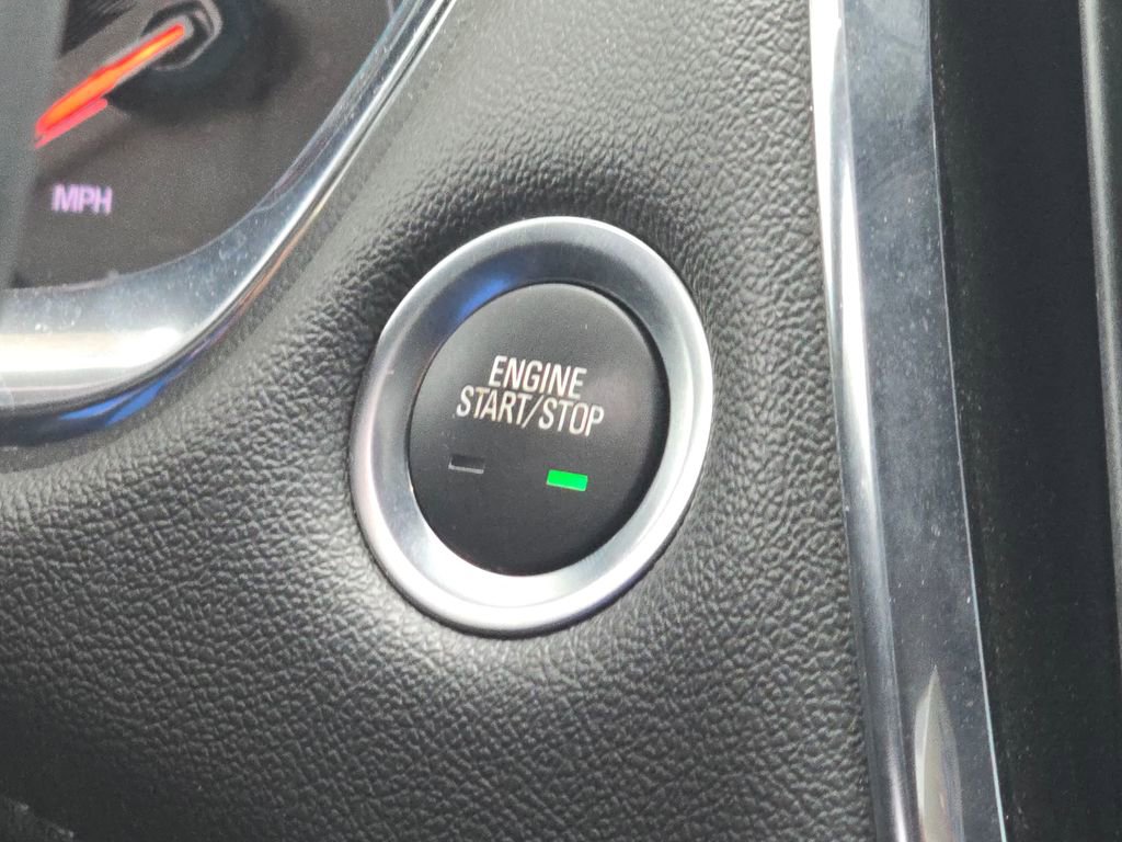Certified 2023 Chevrolet Traverse LT FWD image 26