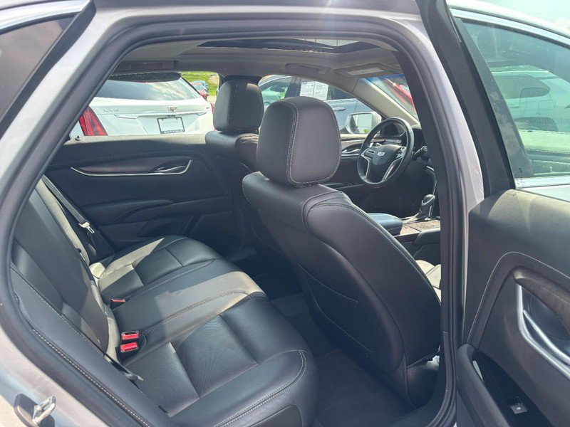 Used 2019 Cadillac XTS Luxury FWD image 12