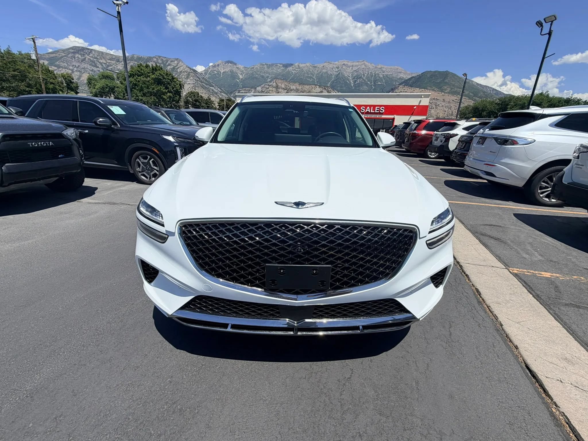 Used 2024 Genesis GV70 2.5T w/ Advanced Package AWD/4WD image 8