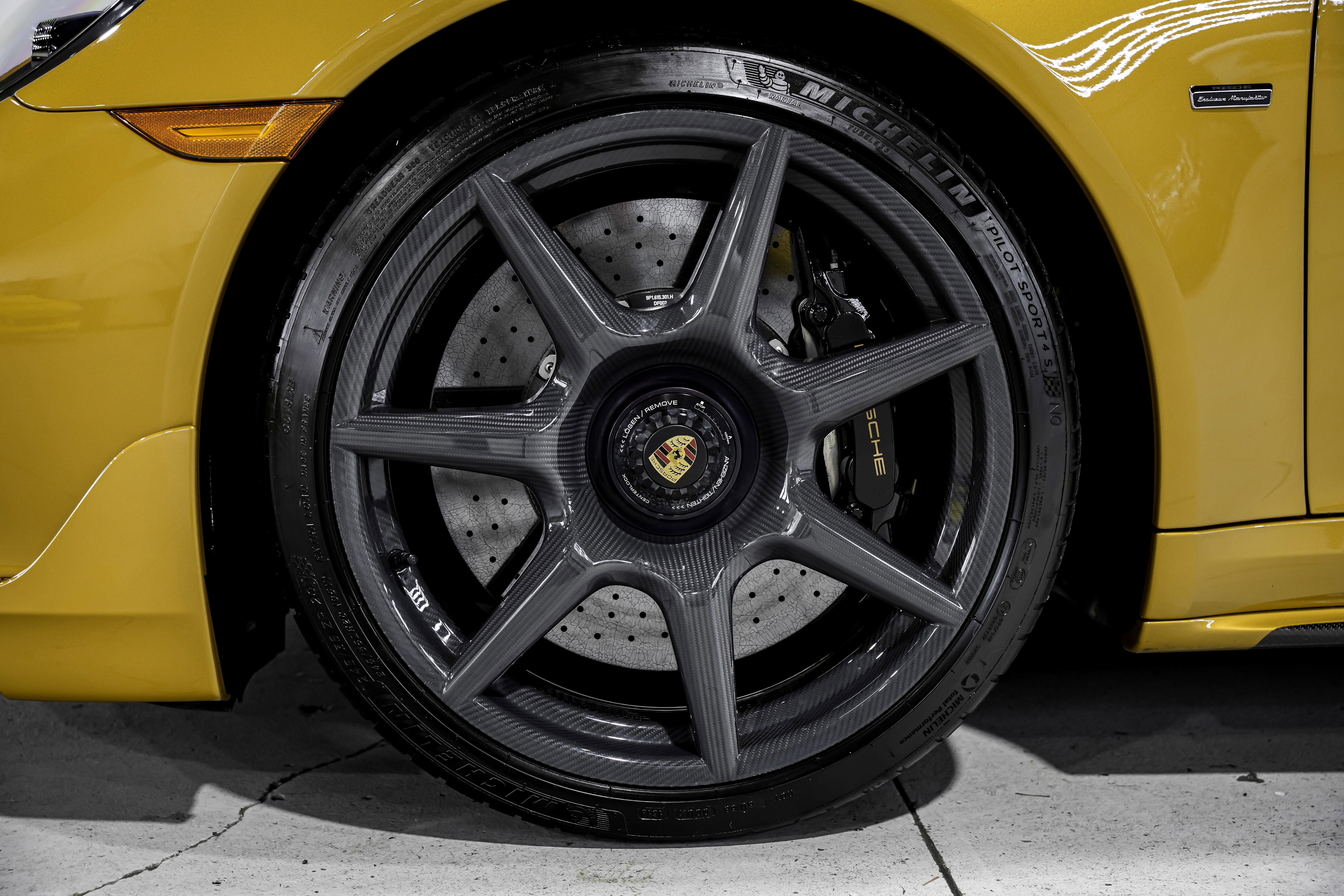 Used 2018 Porsche 911 Turbo S image 57
