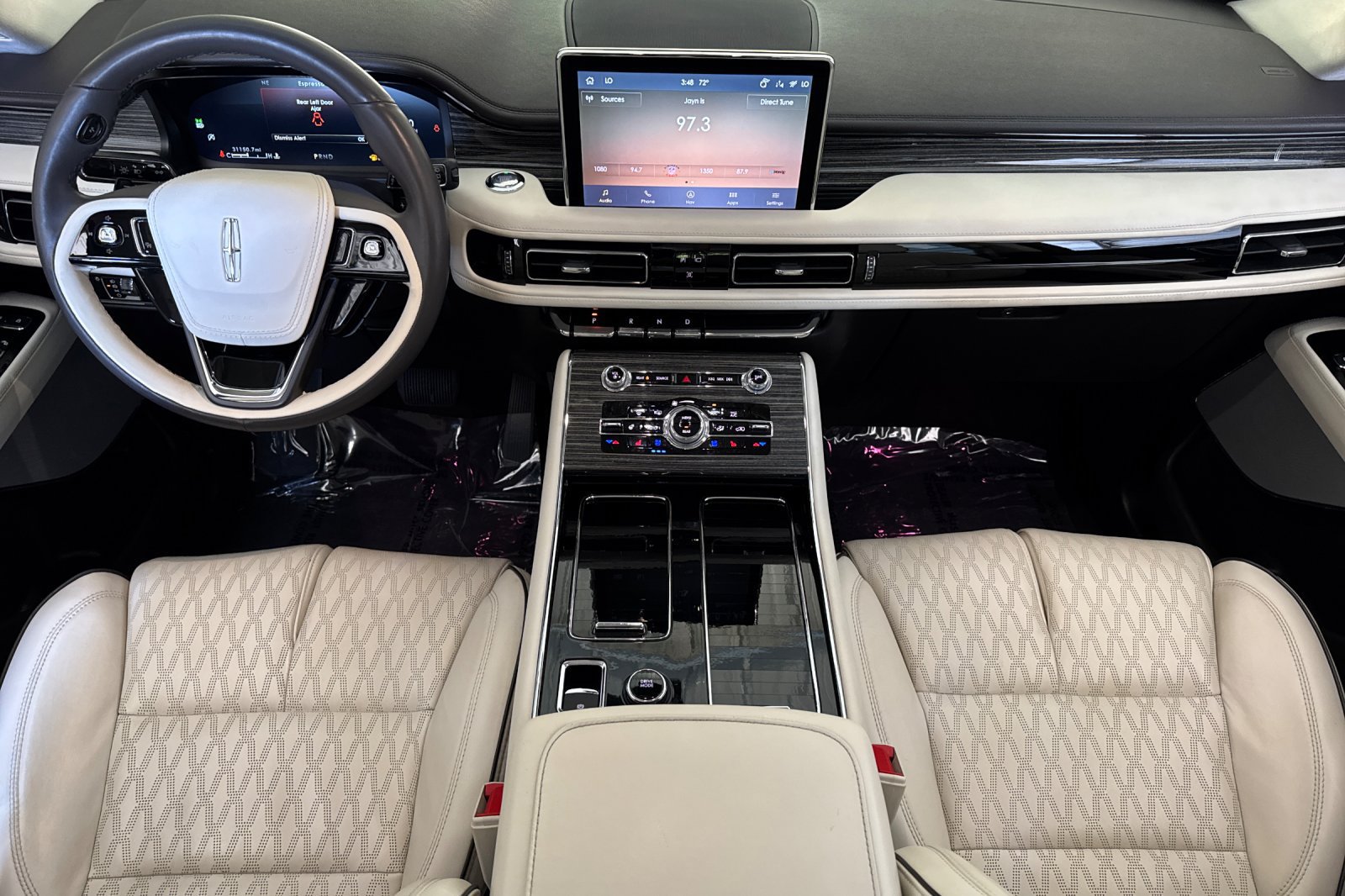 Certified 2023 Lincoln Aviator Black Label AWD/4WD image 13