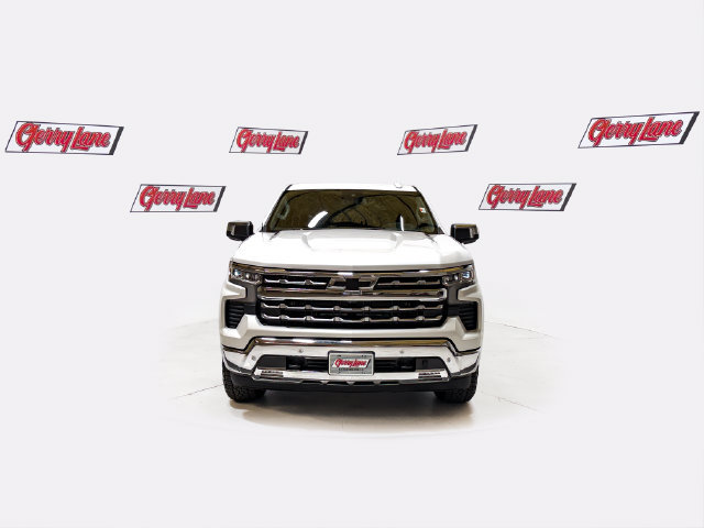 Used 2024 Chevrolet Silverado 1500 LTZ AWD/4WD image 2