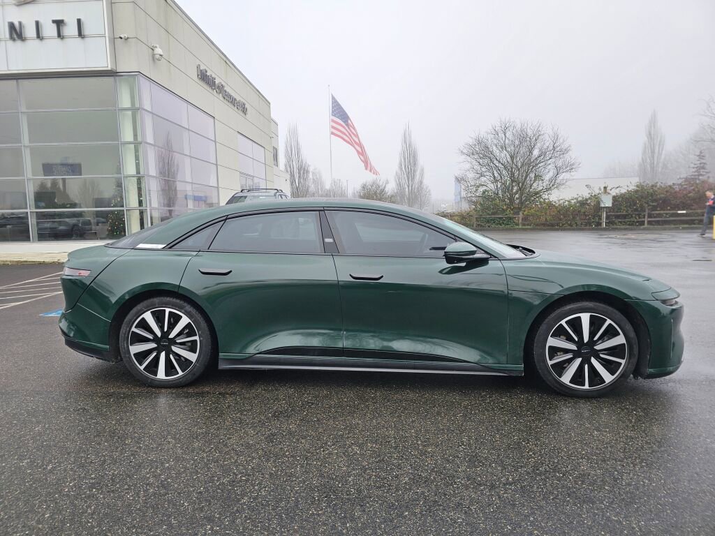 Used 2022 Lucid Air Grand Touring image 8