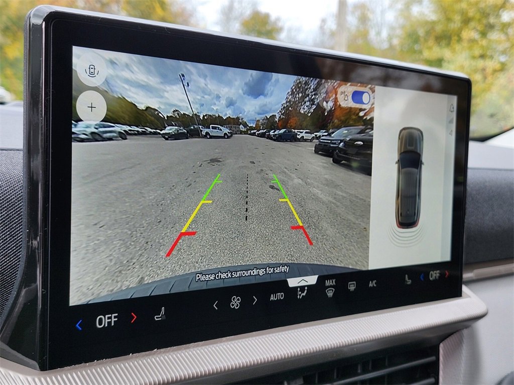 New 2026 Ford Explorer Active image 22