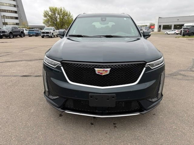 Used 2024 Cadillac XT6 Sport w/ Platinum Package AWD/4WD image 3