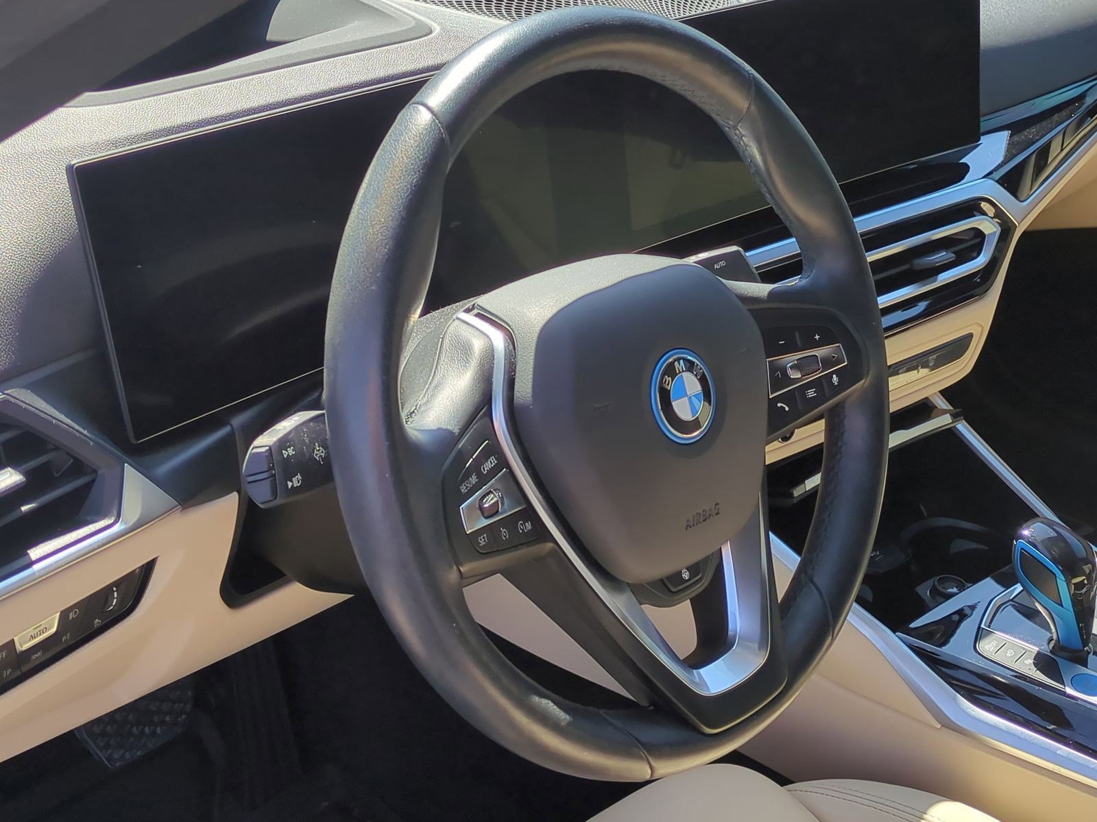 Certified 2023 BMW i4 eDrive35 w/ Premium Package image 18