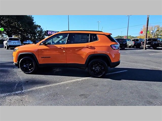 New 2026 Jeep Compass Latitude image 27