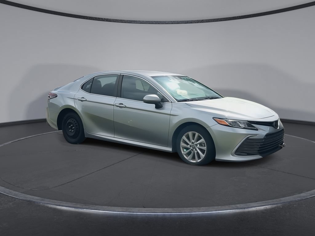 Used 2024 Toyota Camry LE FWD image 2