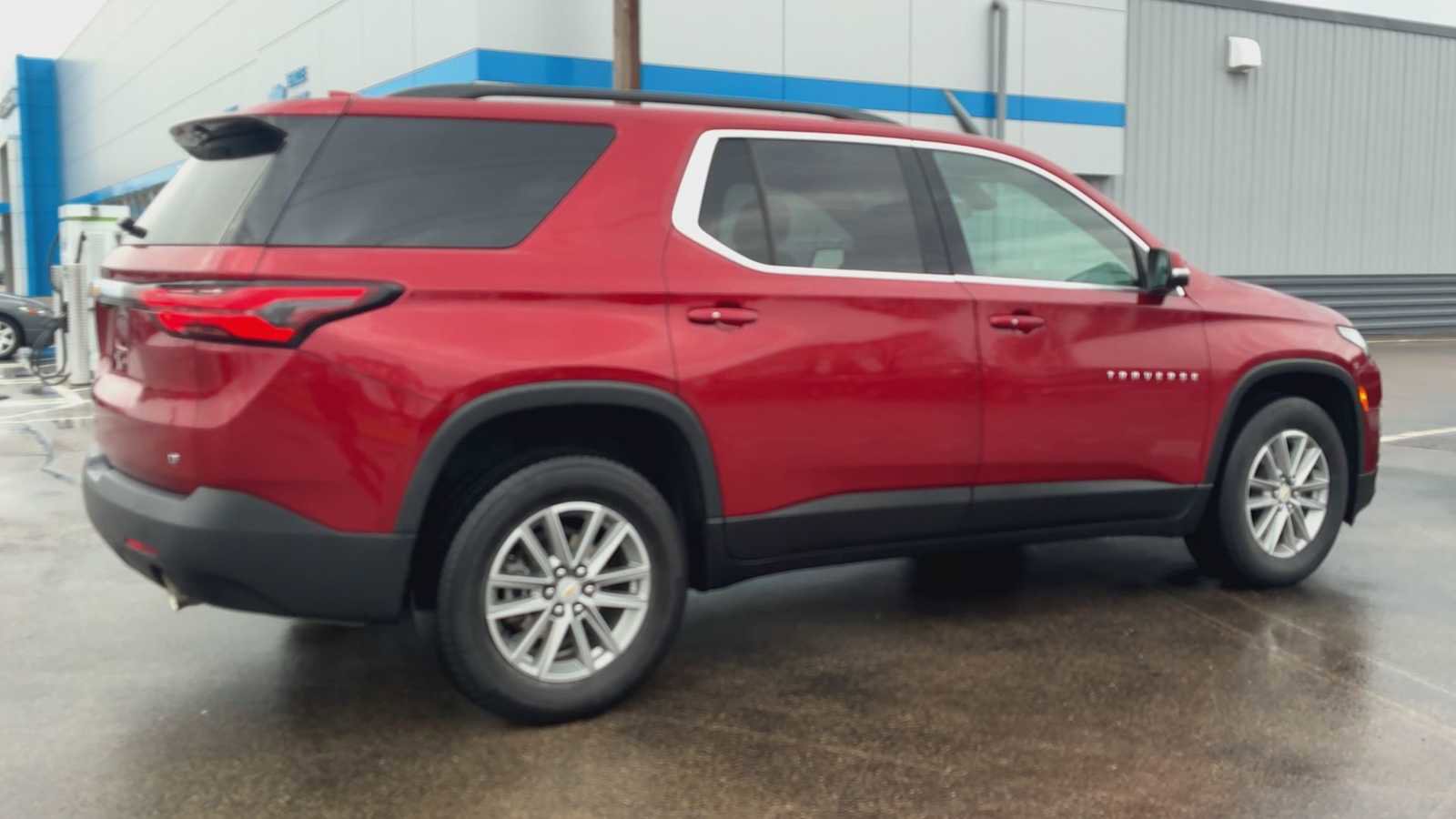 Certified 2023 Chevrolet Traverse LT w/ LPO, Floor Liner Package image 2