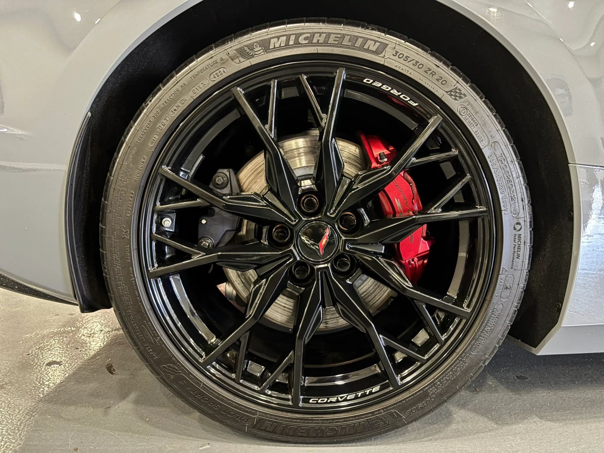 Used 2025 Chevrolet Corvette Stingray Preferred Conv w/ Z51 Performance Package RWD image 52