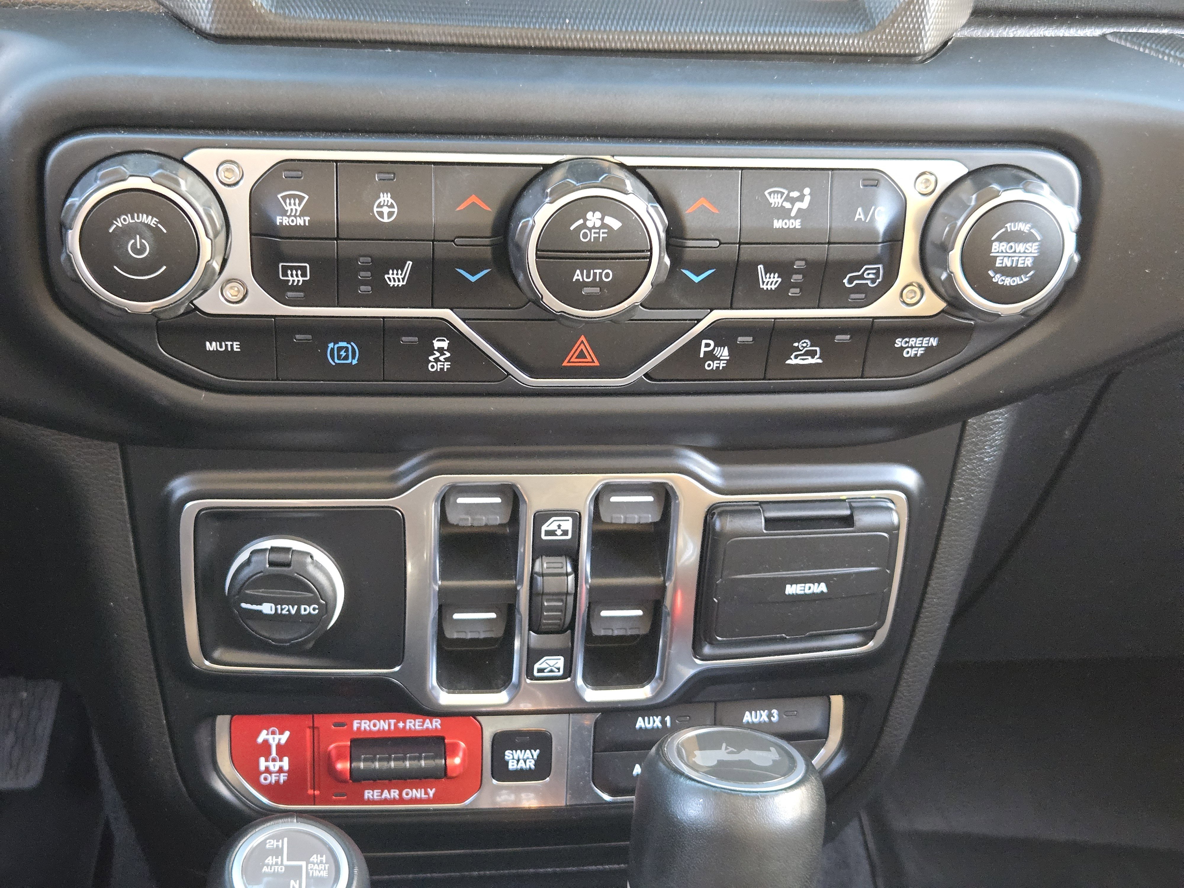 Used 2021 Jeep Wrangler Unlimited Rubicon 4xe w/ Steel Bumper Group image 22