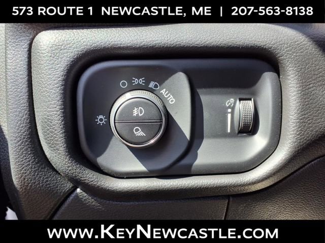 New 2025 RAM 3500 Tradesman image 9