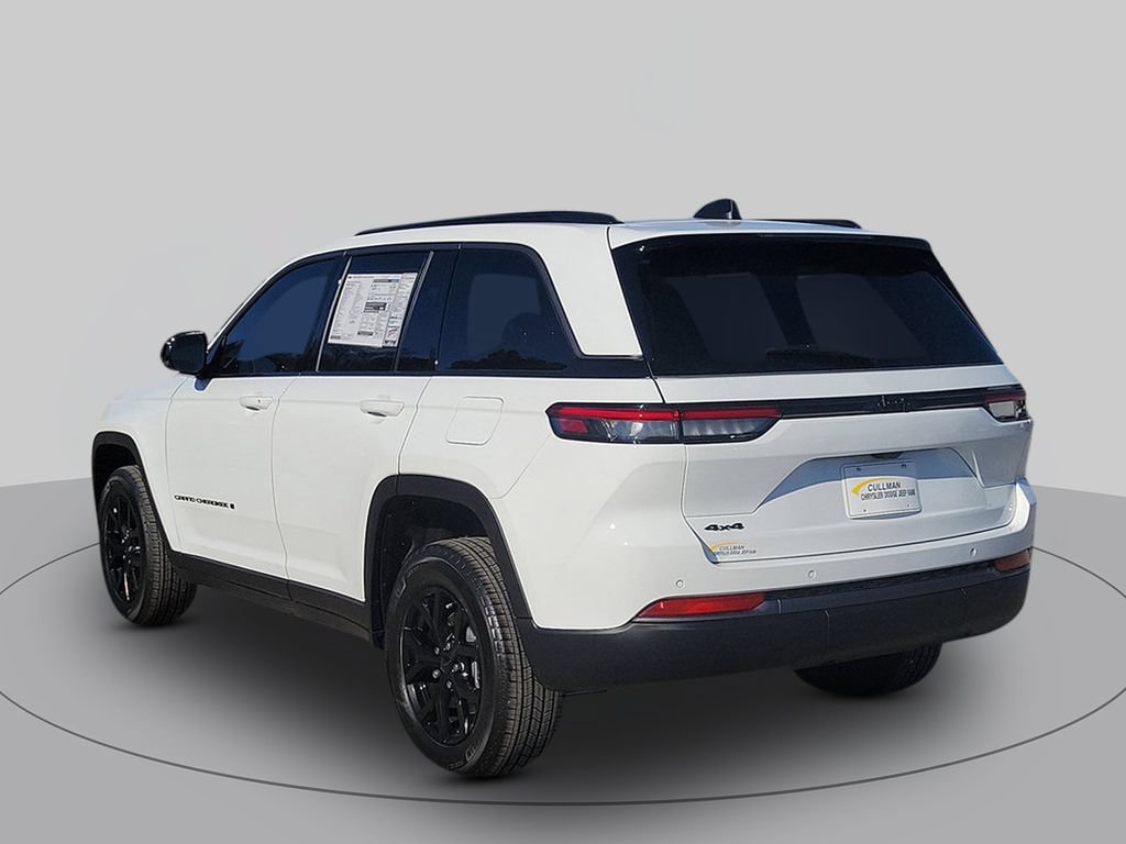New 2026 Jeep Grand Cherokee Altitude AWD/4WD image 5