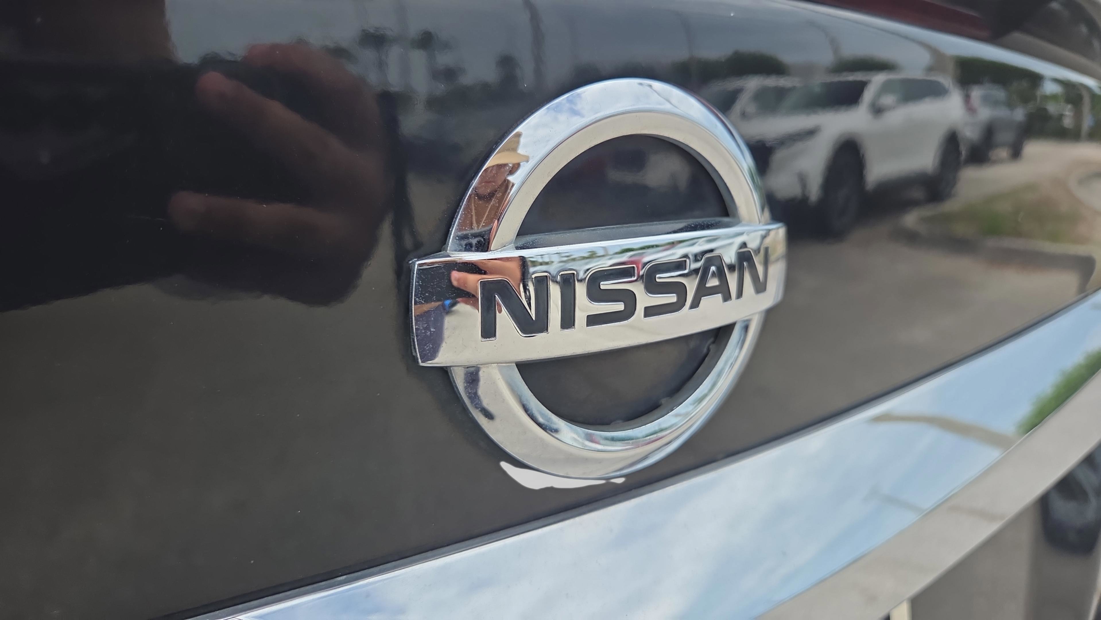 Used 2013 Nissan Altima 3.5 SL w/ Technology Pkg FWD image 35