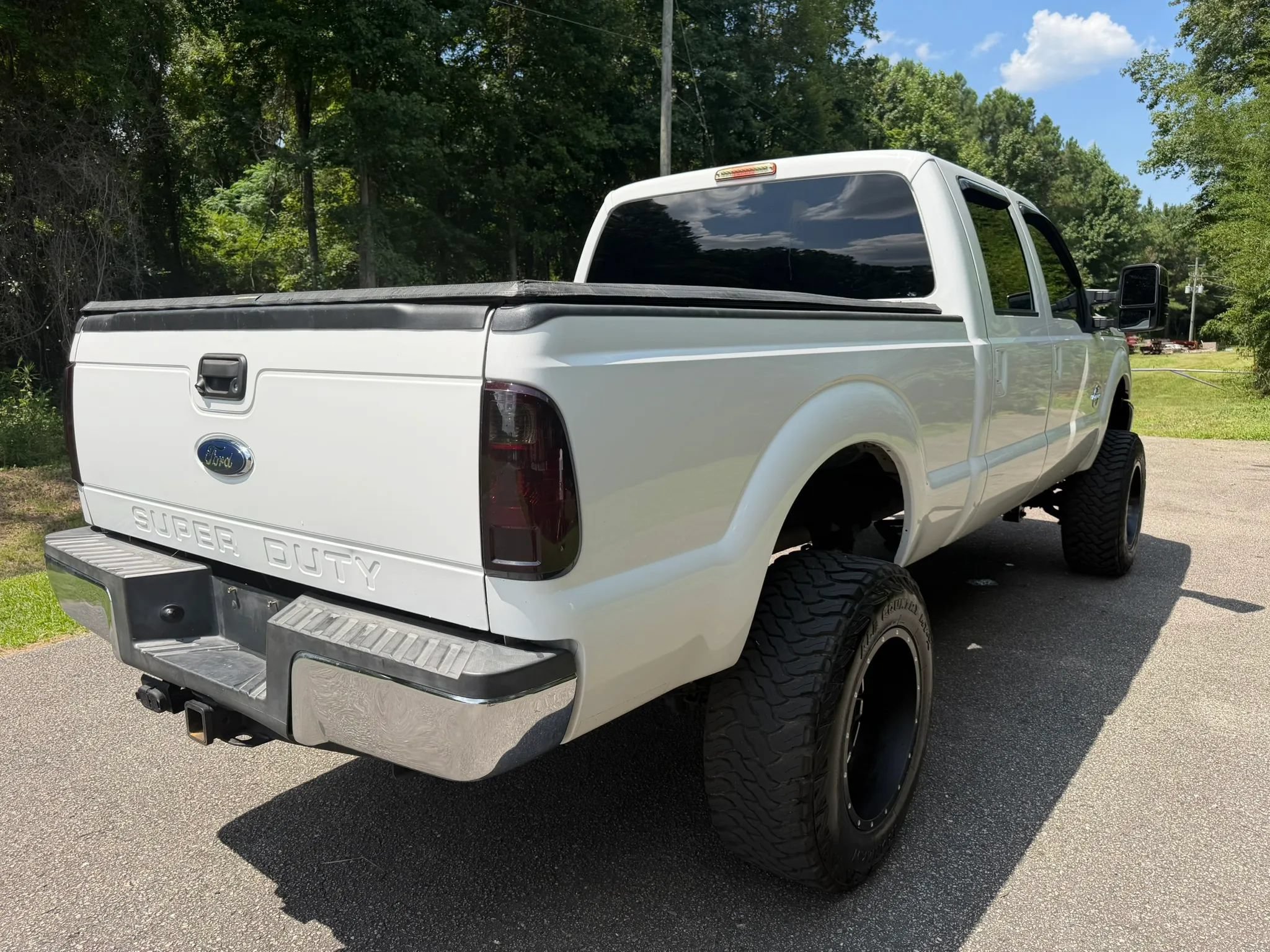 Used 2014 Ford F250 XLT AWD/4WD image 12