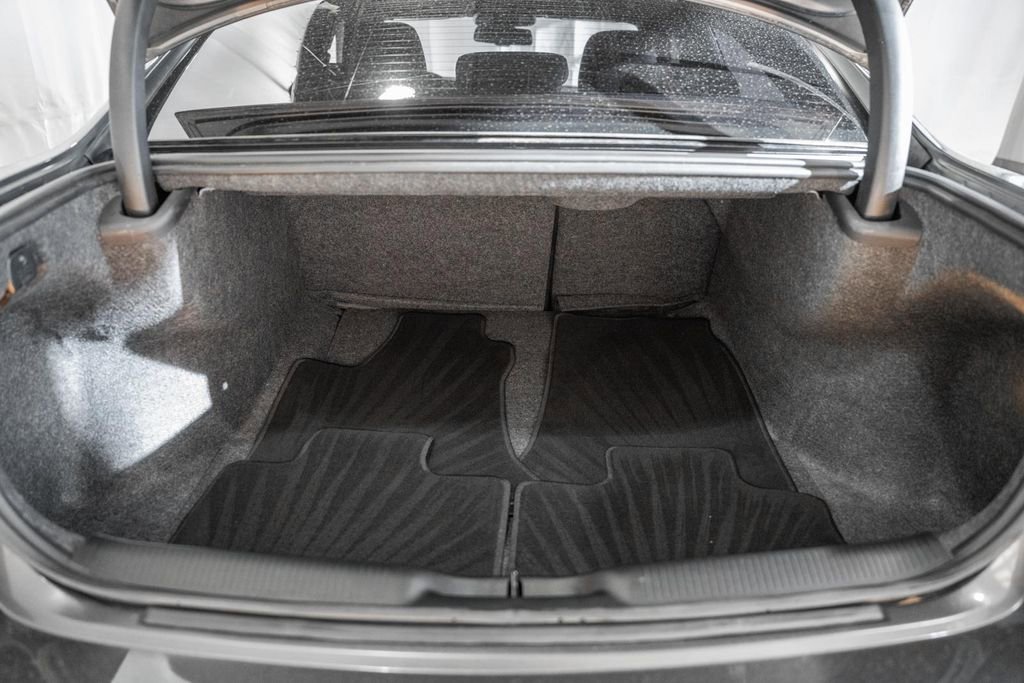 Certified 2022 Dodge Charger Scat Pack w/ Harman/Kardon Audio Group image 11