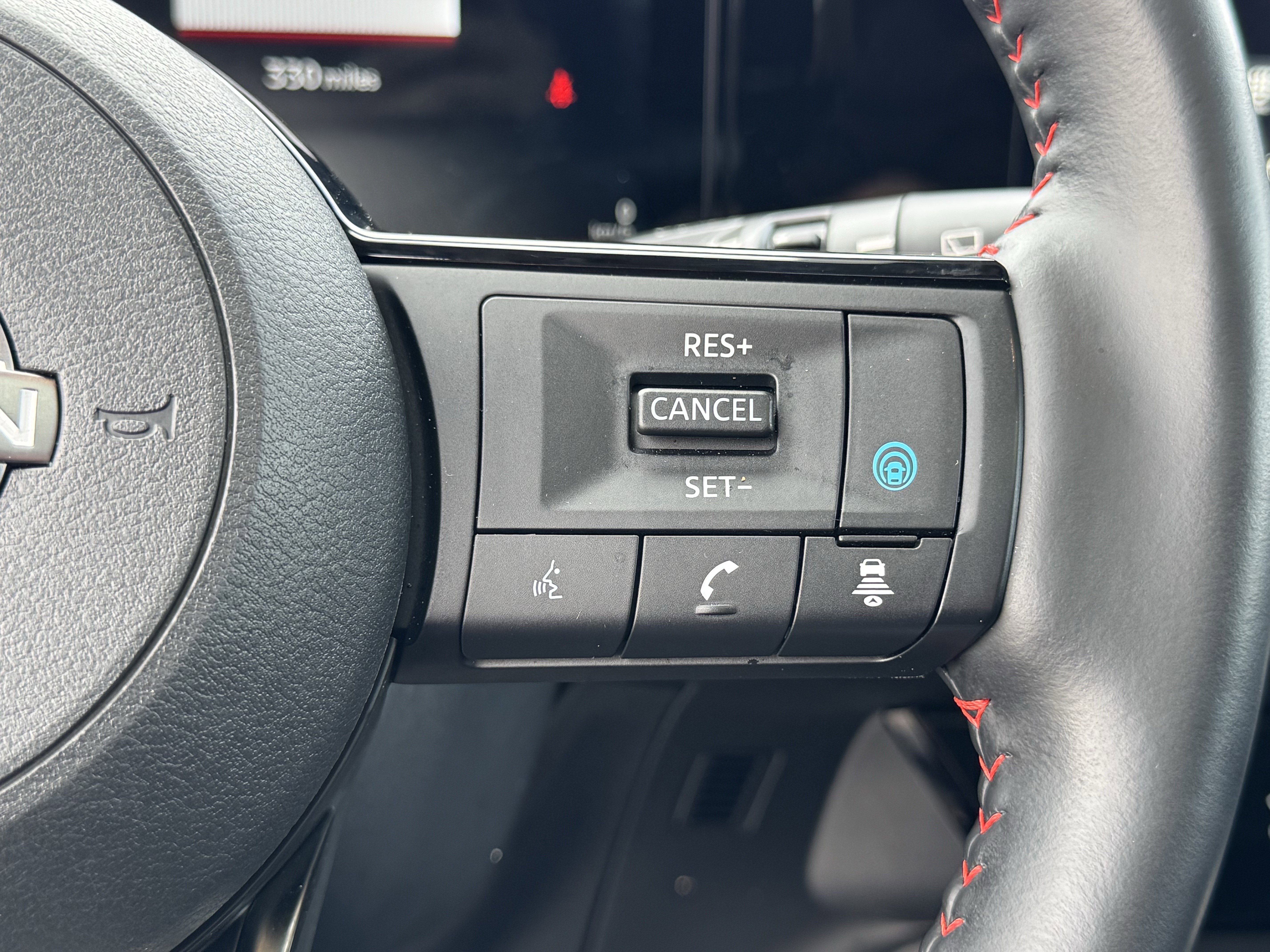 Certified 2025 Nissan Kicks SR w/ SR Premium Package image 21