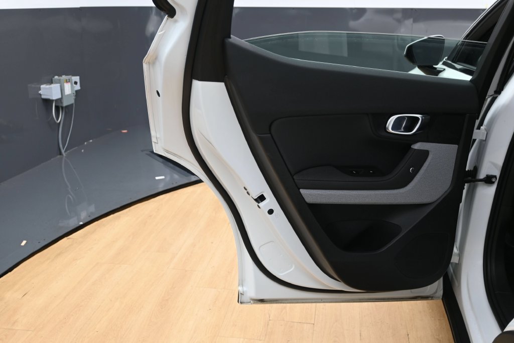 Used 2023 Polestar Polestar 2 AWD/4WD image 14