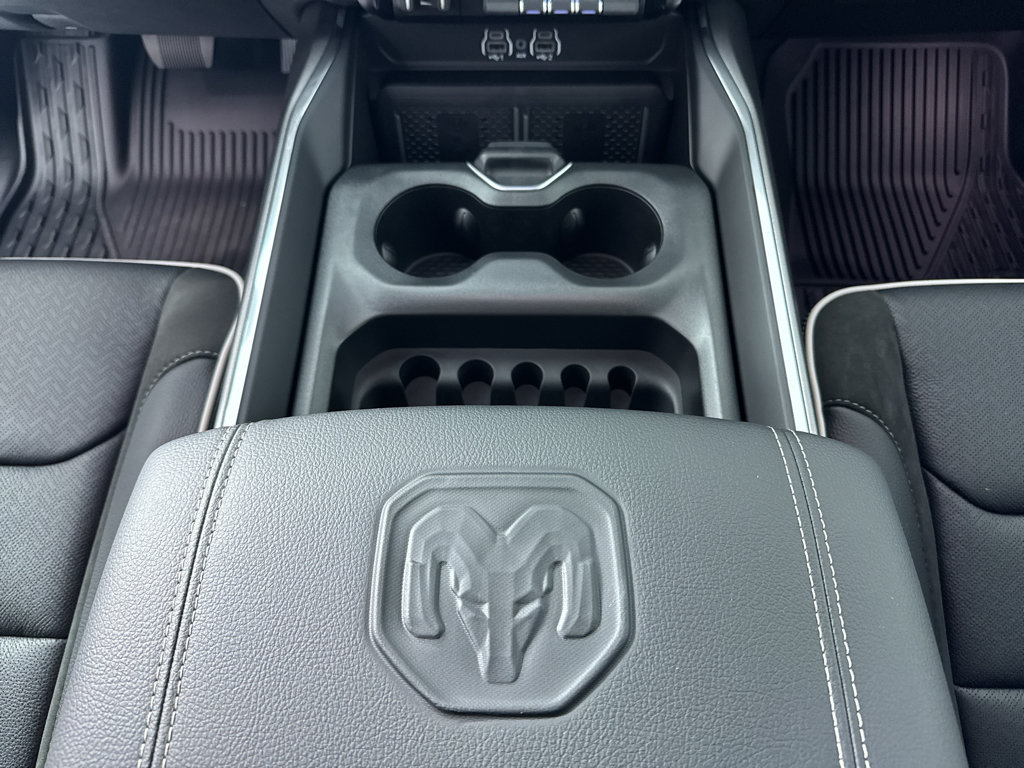 New 2027 RAM 1500 Laramie w/ Night Edition AWD/4WD image 34