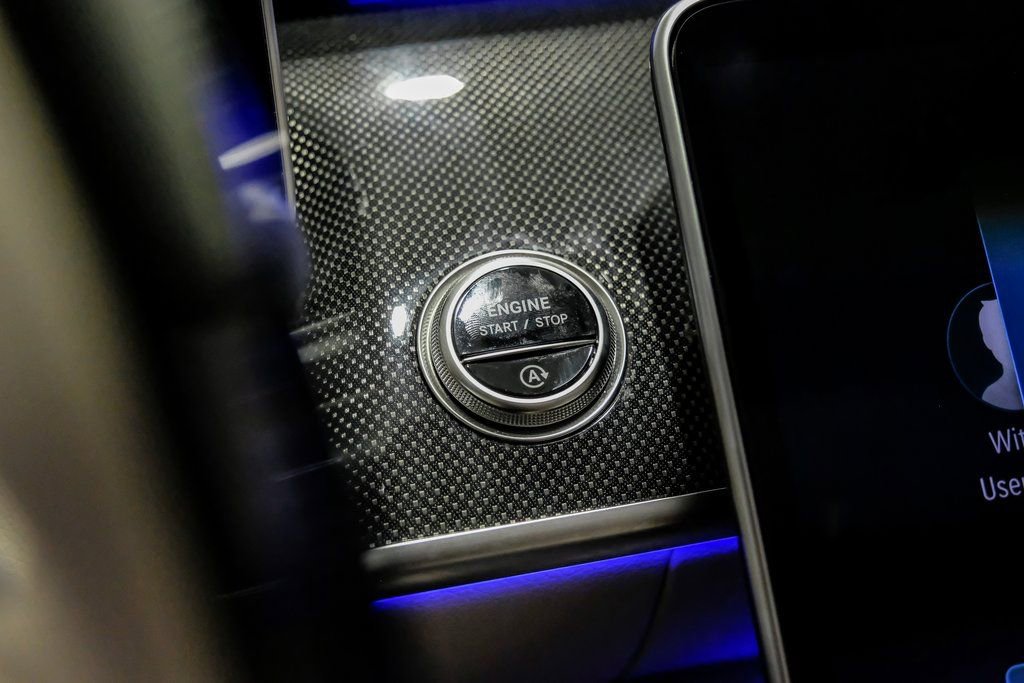 Used 2025 Mercedes-Benz S 580 4MATIC Sedan image 19