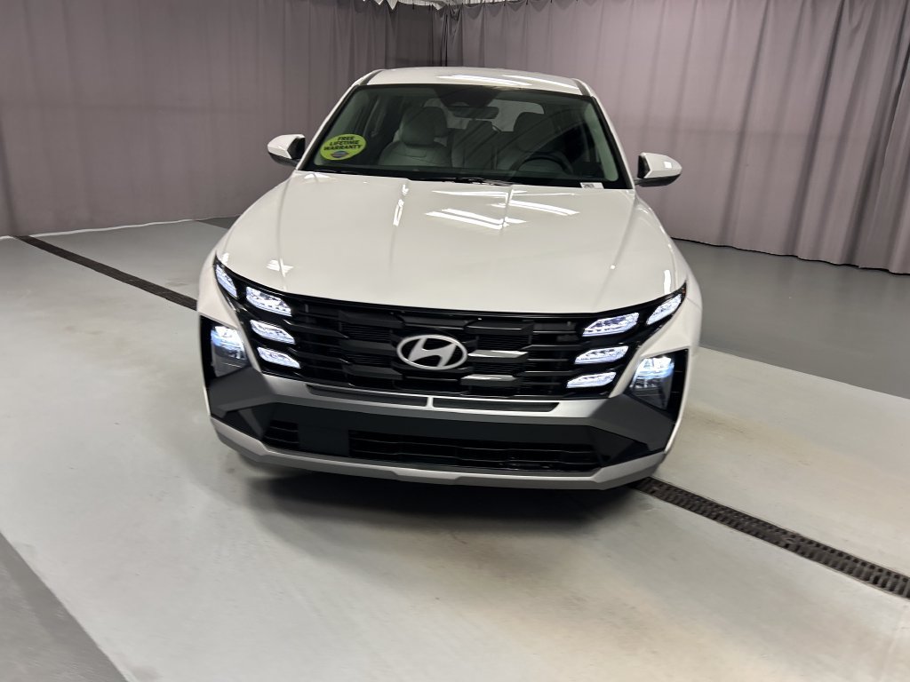 New 2026 Hyundai Tucson SE FWD image 2