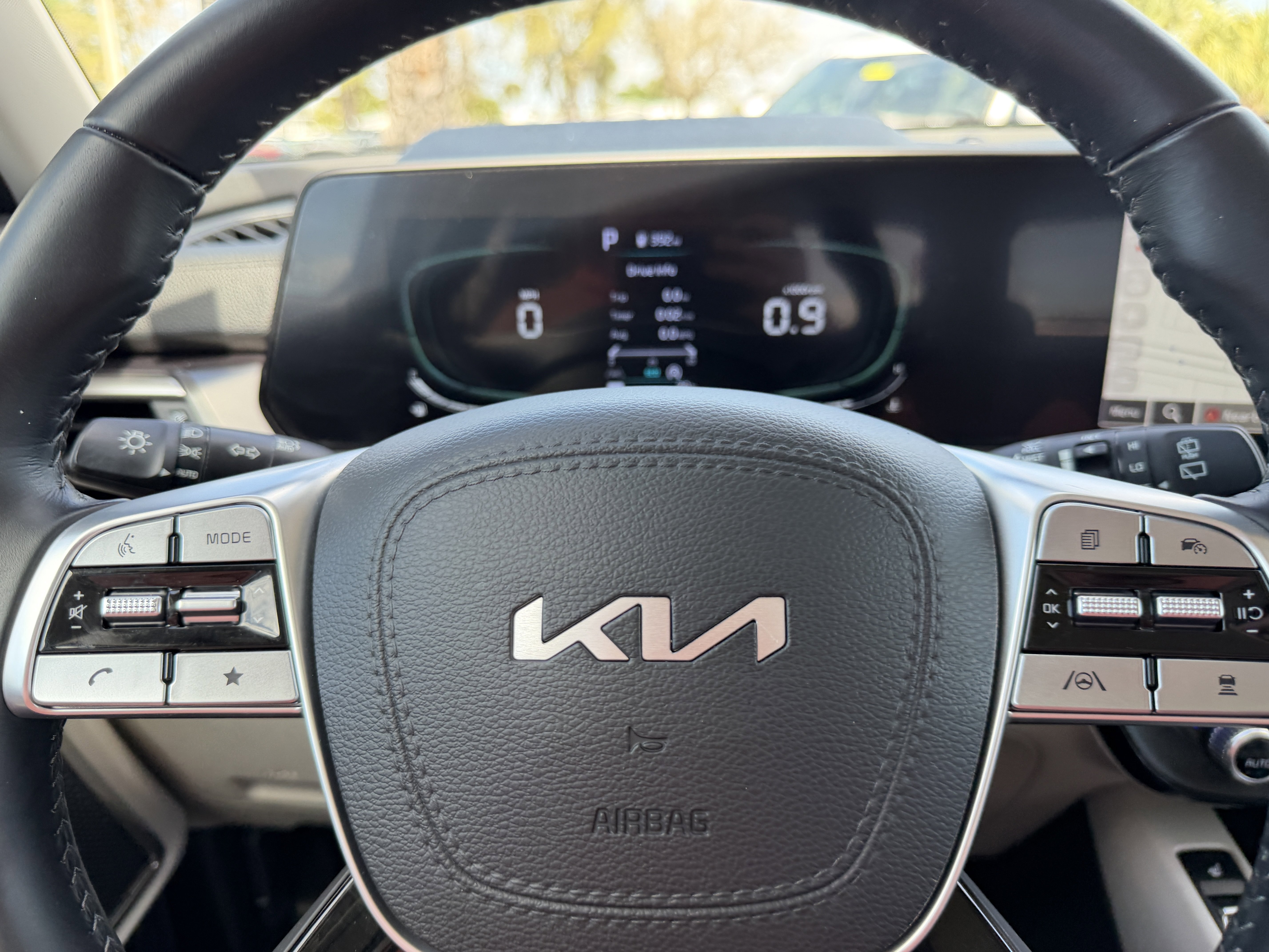 Certified 2023 Kia Telluride S image 31