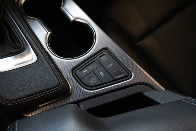 Used 2025 Cadillac CT4 Premium Luxury w/ LPO, Exterior Accent Package RWD image 30