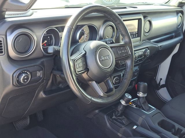 Used 2023 Jeep Gladiator Willys image 6