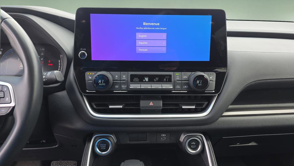 Used 2024 Toyota Grand Highlander XLE image 26