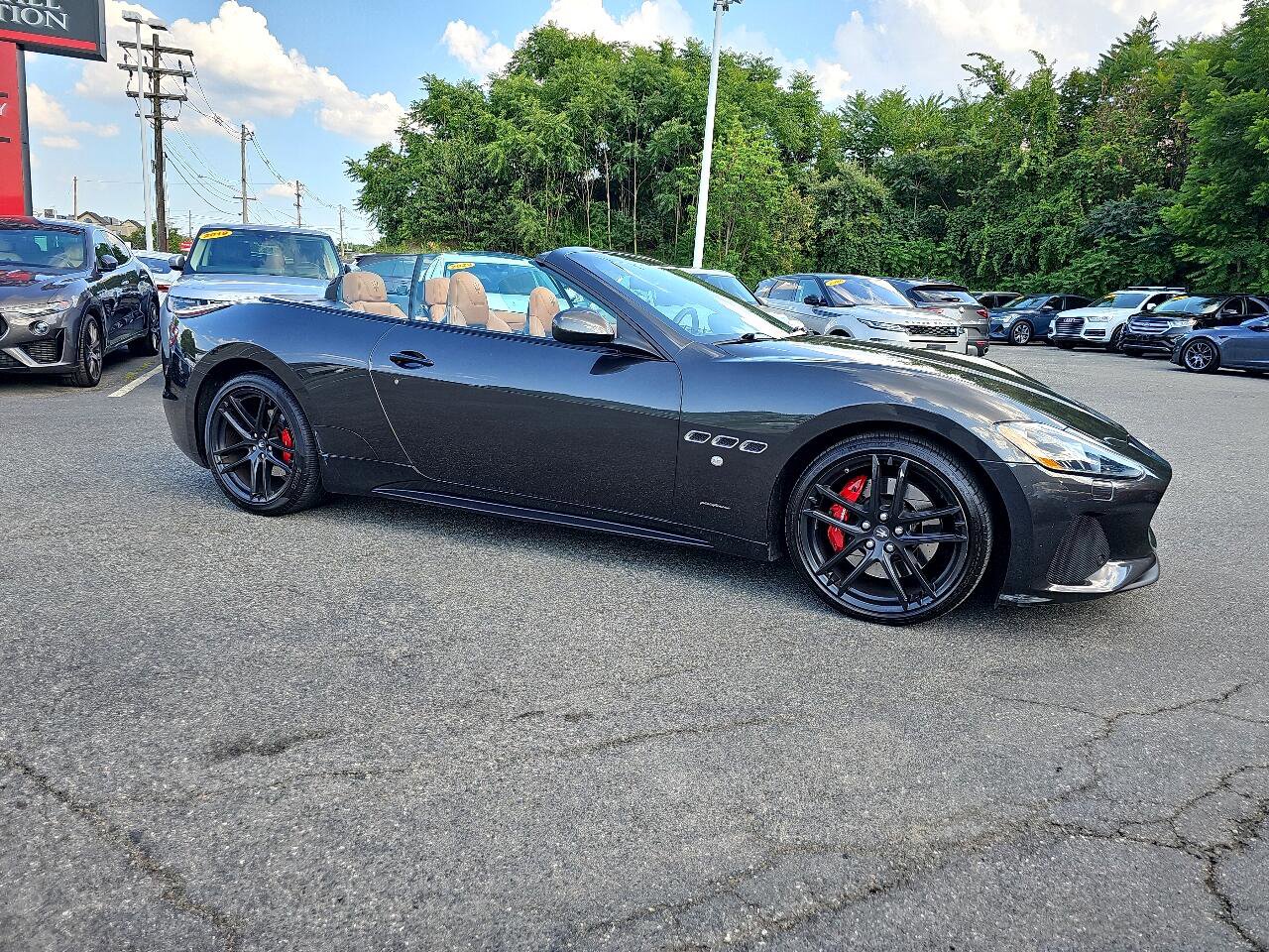 Used 2018 Maserati GranTurismo Sport image 24