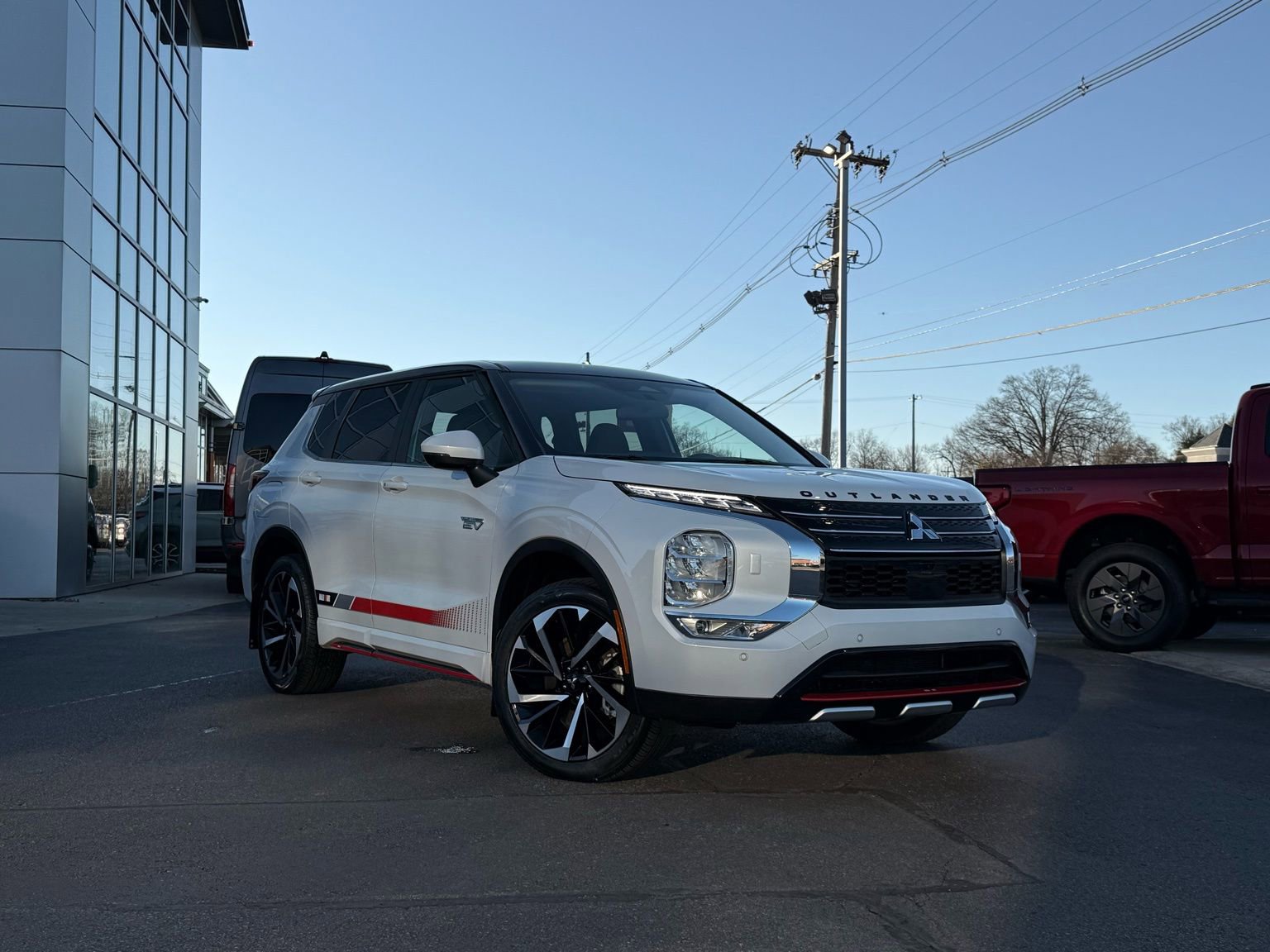 Used 2024 Mitsubishi Outlander SEL