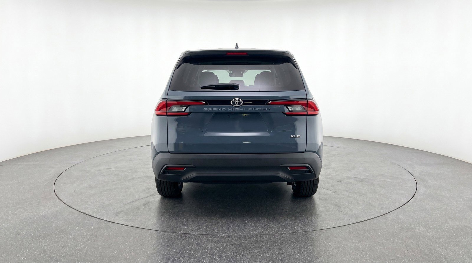 Used 2025 Toyota Grand Highlander FWD image 7