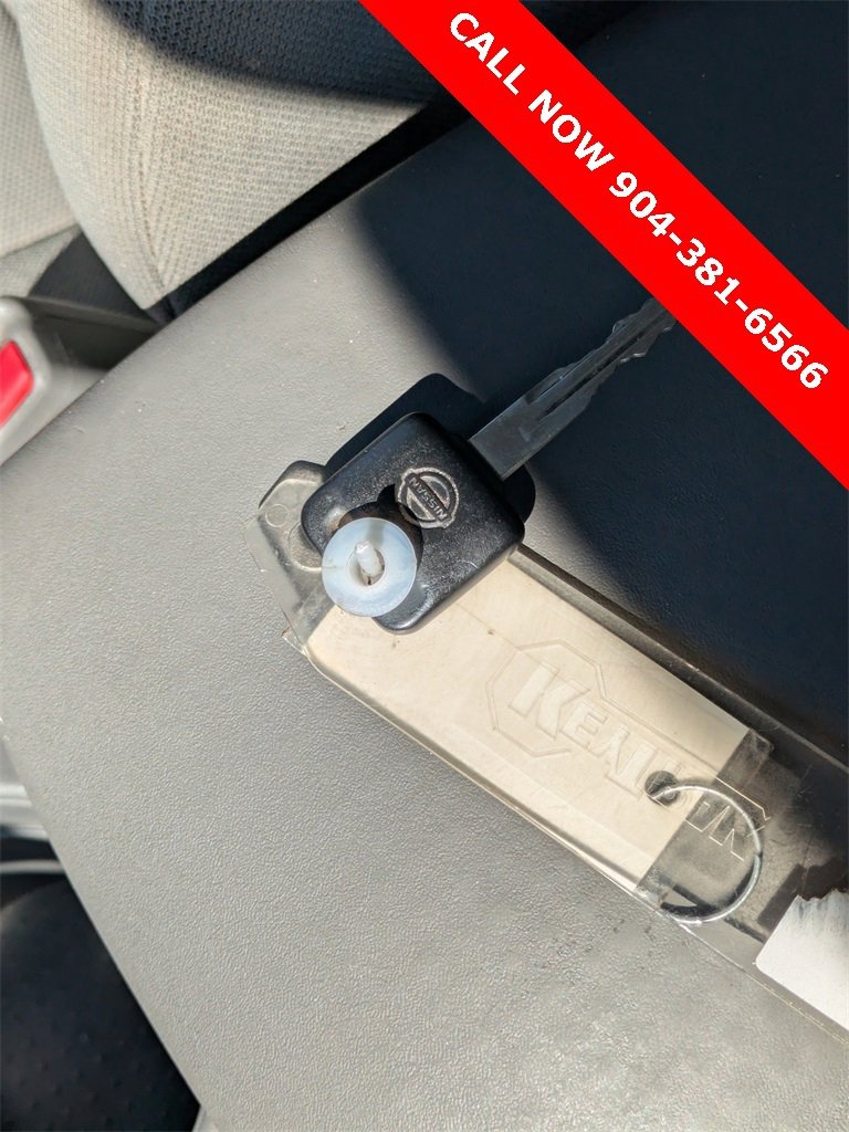 Used 2018 Nissan Frontier S image 32