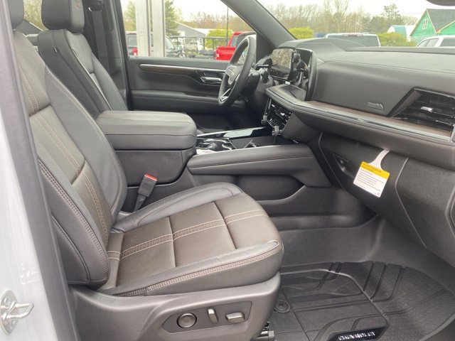 New 2026 Chevrolet Tahoe High Country AWD/4WD image 39