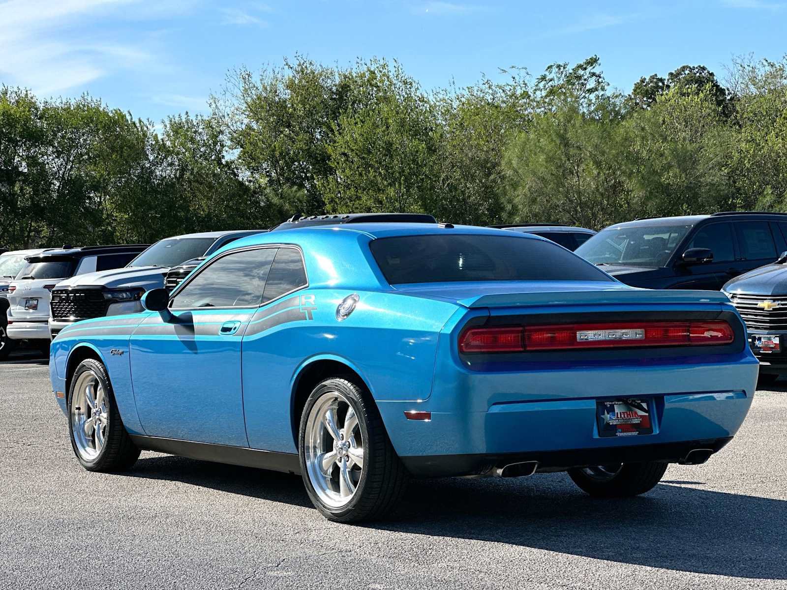 Used 2010 Dodge Challenger R/T RWD image 13