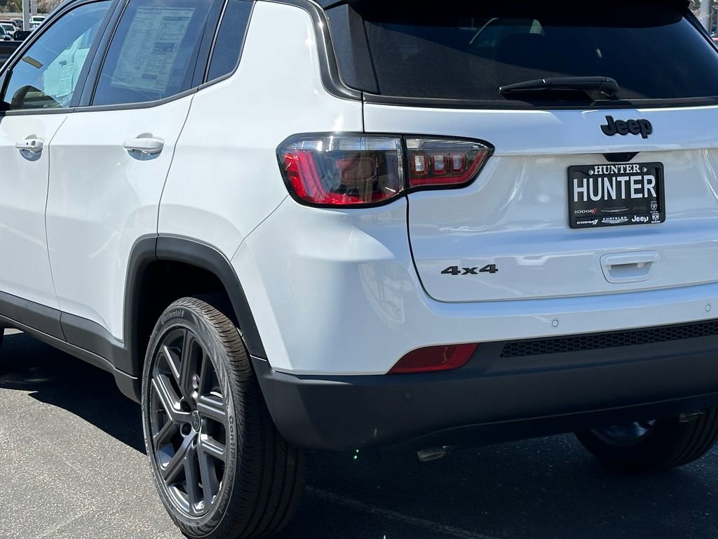 New 2026 Jeep Compass Limited w/ Sun, Sound & Navigation Group AWD/4WD image 5