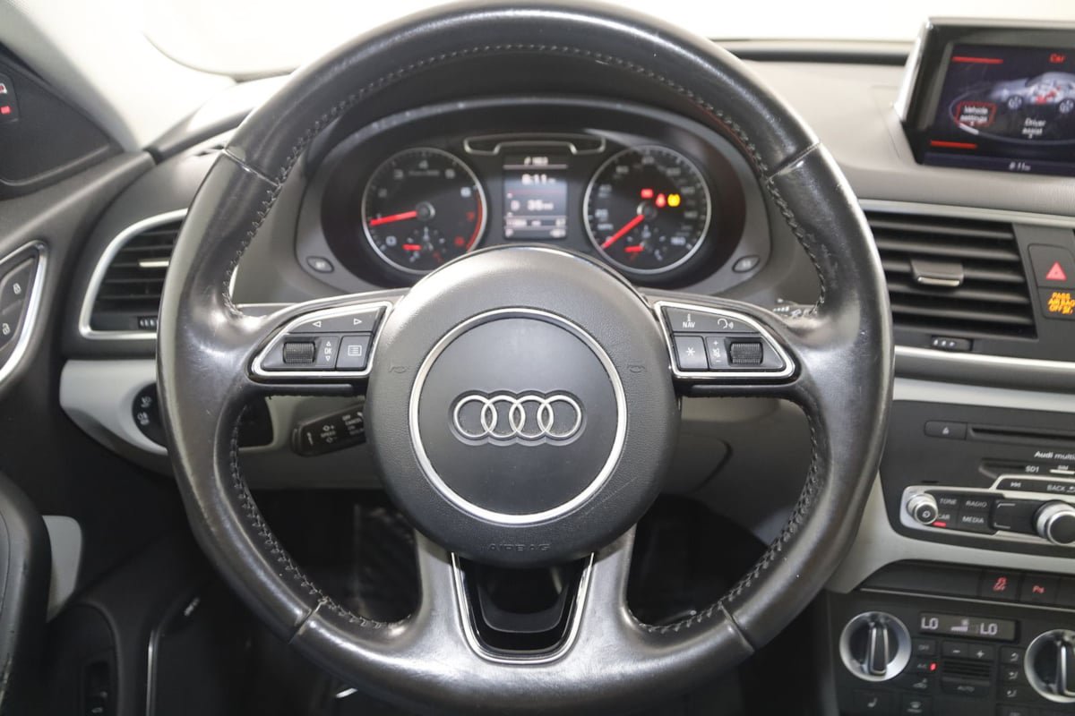Used 2015 Audi Q3 2.0T Prestige w/ Prestige Package AWD/4WD image 33