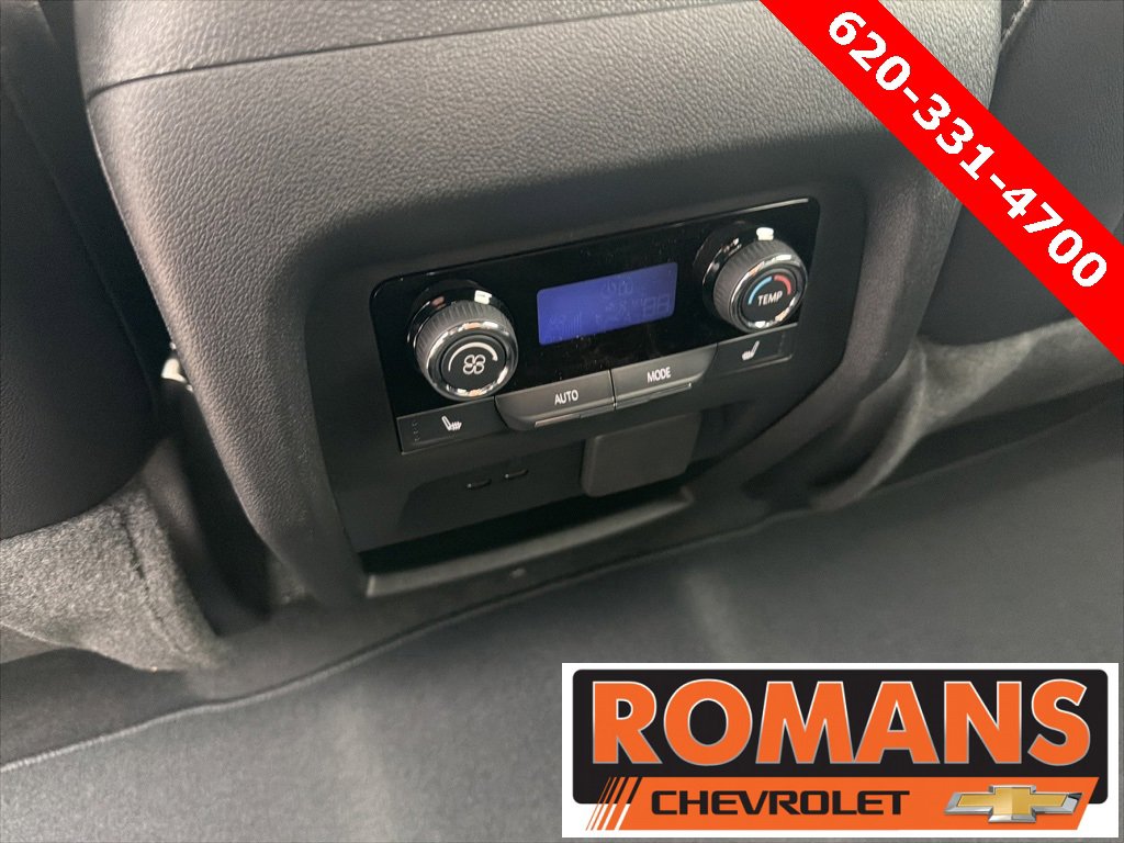 New 2026 Chevrolet Traverse RS image 21