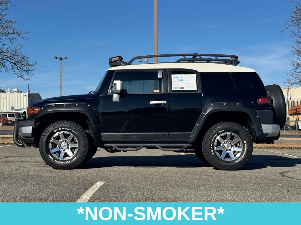 Used 2014 Toyota FJ Cruiser 4WD image 4