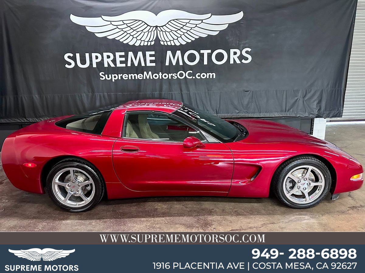 Used 2000 Chevrolet Corvette Coupe w/ Memory Pkg
