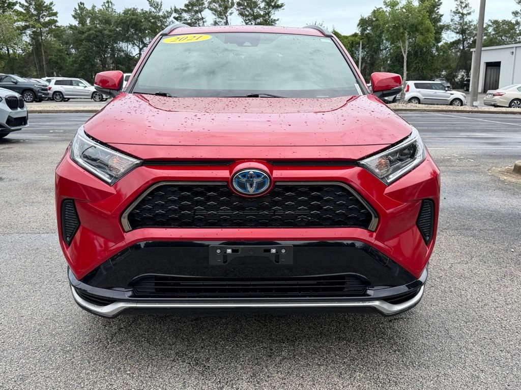 Used 2021 Toyota RAV4 SE w/ Weather & Moonroof Package AWD/4WD image 2