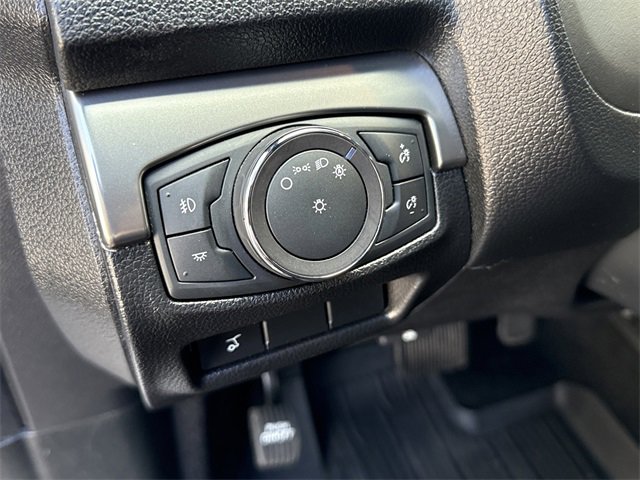 Used 2019 Ford Explorer XLT w/ Equipment Group 202A image 19