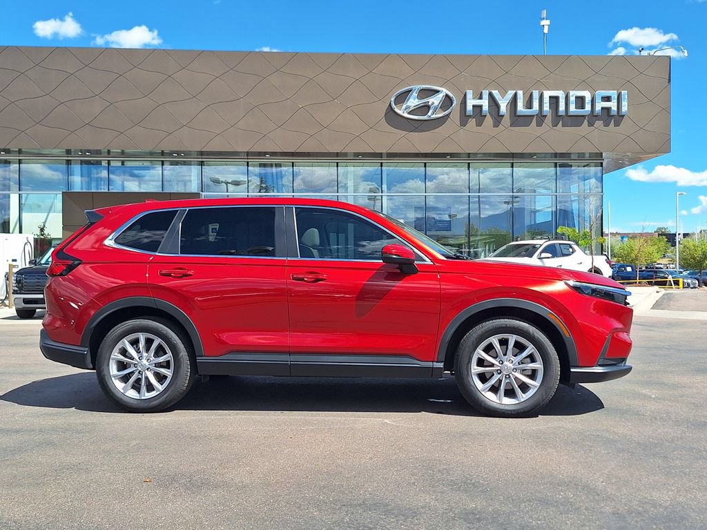 Used 2024 Honda CR-V EX image 2
