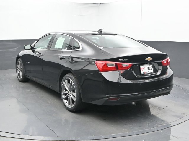 Used 2025 Chevrolet Malibu LT FWD image 11